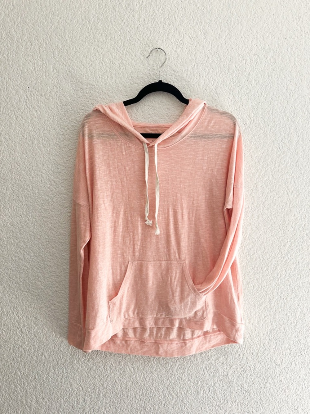 American Eagle Outfitters Light Pink Hooded Pullover